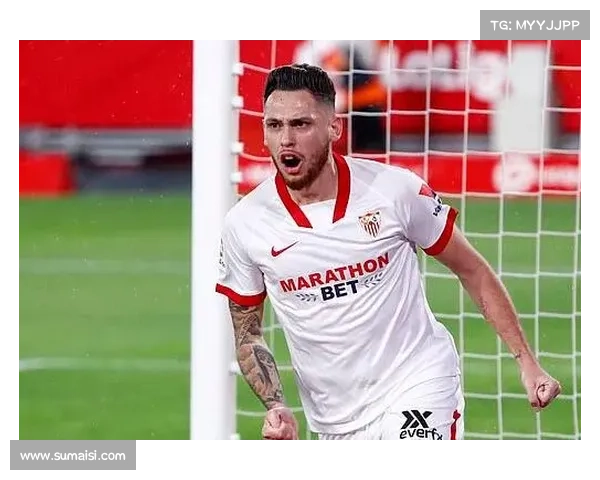 从边锋到进攻核心萨拉赫场上位置演变与角色再定义